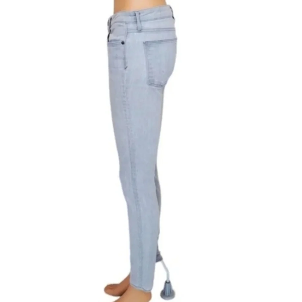 Vince stylish gray